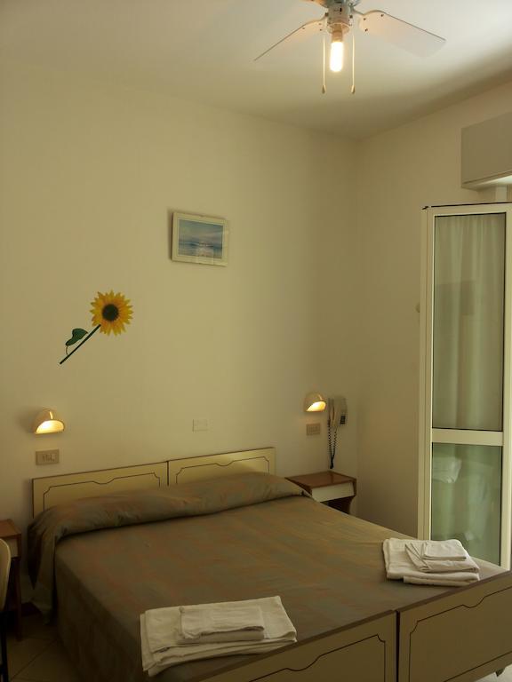 Hotel Cannes Rimini Quarto foto